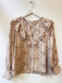 “Mimi floral blouse”