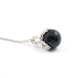 Femke Toele - zilveren collier met onyx - 11800