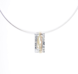 Evelien  Scharphorn zilveren collier met hanger met witte zoetwater parel - ES078