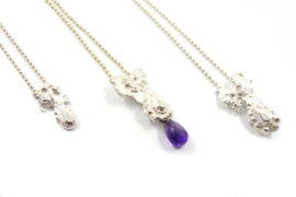 Juwelen Praten - Zilver collier met sierlijke hanger - 11070