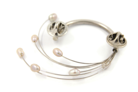 Maria van der Mel - Broche met zoetwater parels - 10997