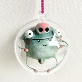 Mooki monster in een bol