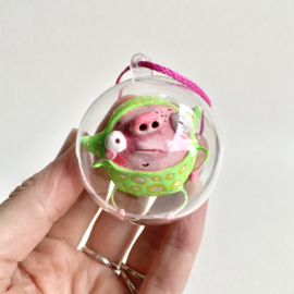 Smip monster in een bol