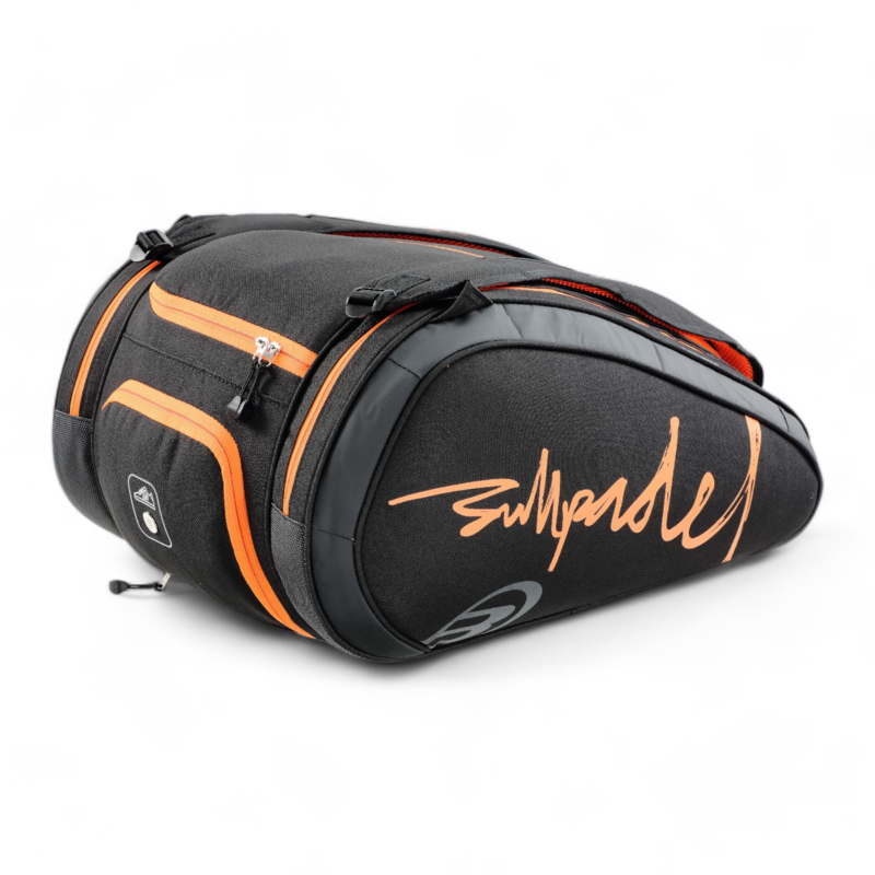Padeltas Bullpadel BPP-25005 IONIC ZWART