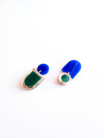 Benthe mismatch | blauw groene oorbellen