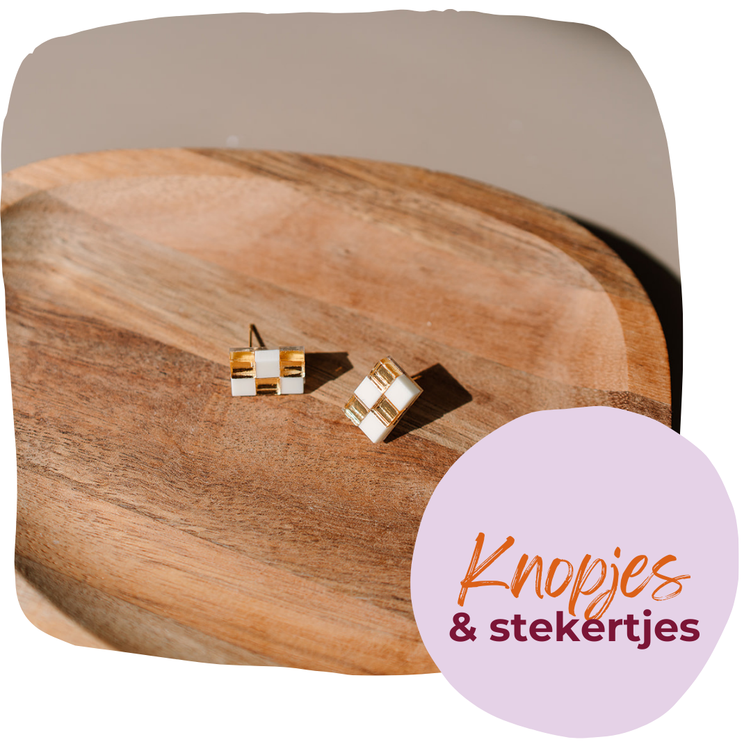 oorknopjes, studs en kleine oorstekers