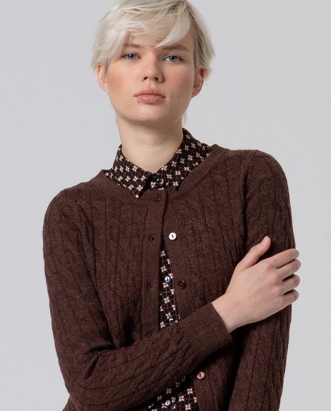 Surkana Short Fitted Cable Knit Cardigan Chocolate 555LARA332