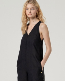 Surkana Wide Strap Jumpsuit With V-Neck-Black  526NAPE827