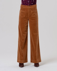 Surkana  Wide Leg Trousers with Patch Pockets-Toffee 556TASS523