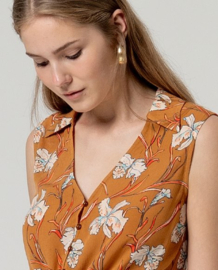 Surkana  Sleeveless Shirt-Camel 526KIBA124