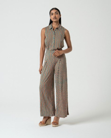 Surkana  Loose Pants With Front Pleat-Turquoise 525RYON515