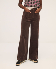 Surkana Wide trousers with patch pockets Chocolate 552LIRI527