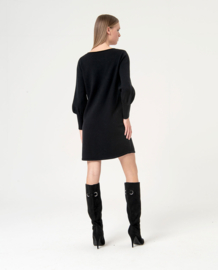 Surkana Straight Knit Dress- Black 554NEVI734