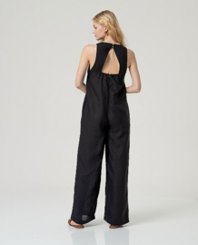Surkana Wide Strap Jumpsuit With V-Neck-Black  526NAPE827