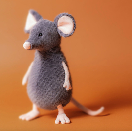 Jellycat  Lachian Sad Rat