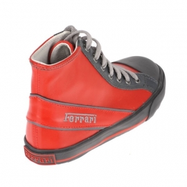 KM2 FE2902  Ferrari Kids Sneaker Scuderia - maat 31 en 35