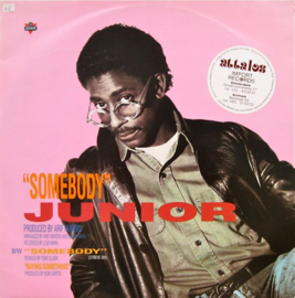 Junior – Somebody (12" Single) T40