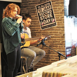 Instore April 2019: Angie Flare & Matt Perriment