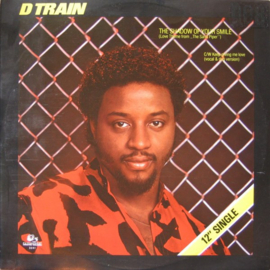 D-Train – The Shadow Of Your Smile / Keep Giving Me Love  (12" Single) T20