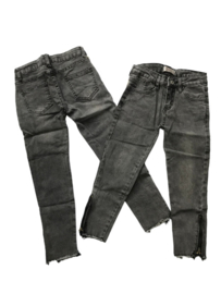 Jeans G66 donker grijs met ritsje onder