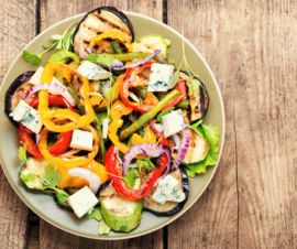 Gegrilde groenten salade