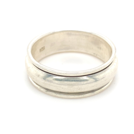 Zilveren ring geoxideerd draaibaar  mt 21 x 8 mm