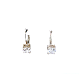 Zilveren oorhangers met zirkonia steen 6 mm