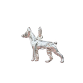 Zilveren bedel hond doberman 23 x 17 mm