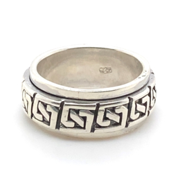 Zilveren ring geoxideerd draaibaar mt 18,25 en 19,25 x 9 mm