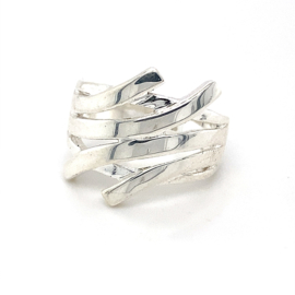 Zilveren ring vrije vorm mt 16,25 - 18,25 x 19 mm