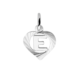 Zilveren bedel hartje met de letter E