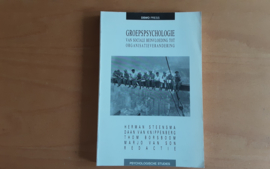 Groepspsychologie -H. Steensma / D. van Knippenberg / T. Borsboom /  M. van Son