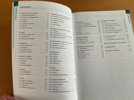 Kontext. Woordenschat met oefeningen. Duits - E. Tschirner