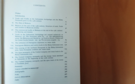 Asian trade and European influence in the Indonesian archipelago between 1500 and about 1630 - M. Meilink-Roelofsz