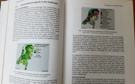 Landscape ecology in the Dutch context: nature - T.M. de Jong / J.N.M. Dekker / R. Posthoorn