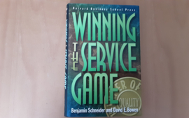 Winning the Service Game - B. Schneider / David E. Bowen