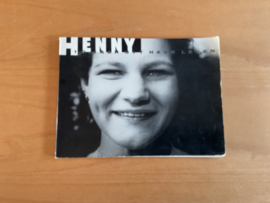 Henny, 10 jaar uit haar leven - A. van den Berg