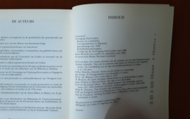 Pakket a 7x Jaarboekje voor geschiedenis en oudheidkunde van Leiden en omstreken 1998 t/m 2003 inclusief register 100 Jaar Oud-Leiden