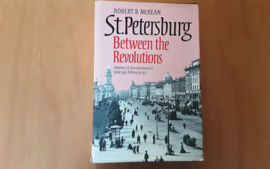 St. Petersburg between the revolutions - R.B. McKean