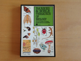 Barnes & Noble Thesaurus of biology - A.C. Gutteridge