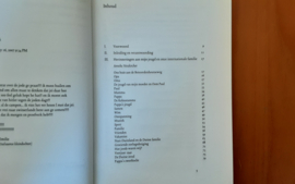 Mijn jeugd, onze internationale familie en de vlucht naar Zwitserland in 1942 - A.P. Daalder-Neukircher / R.E. Neukircher-van den Berg