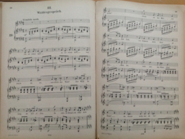 Sämtliche Lieder für eine Singstimme mit Klavierbegleitung  von R. Schumann