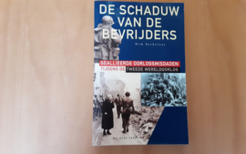 De schaduw van de bevrijders -W. Berkelaar