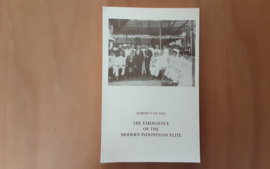 The Emergence of the Modern Indonesian Elite - R. van Niel