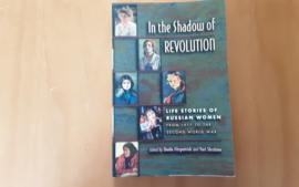 In the shadow of the revolution - S. Fitzpatrick / Y. Slezkine