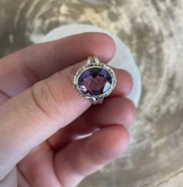 Amethist ring zilver facet bewerkt - maat 17