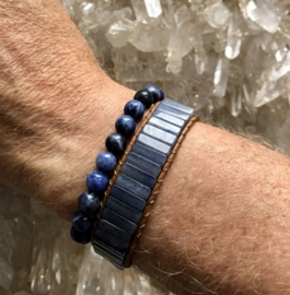 Leren armband gipsy-style van de half-edelsteen Blauwe kwarts, is op 20, 22 en 25 cm te dragen