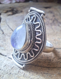 Maansteen regenboog boho ring zilver - maat 19