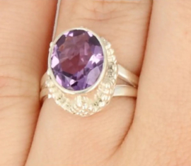 Amethist ring zilver facet bewerkt - maat 17