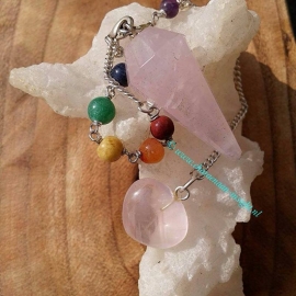 Pendel rozenkwarts met chakra ketting